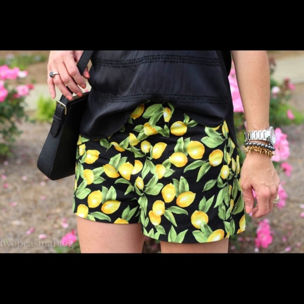 Lemon Print Shorts - Forever 21